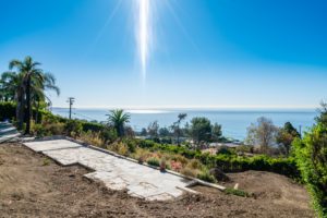 Western Malibu Burnout with Panoramic Ocean Views