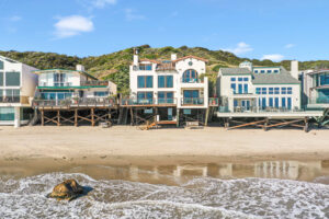 Malibu Beach Homes: A Complete Guide to Malibu Beach Real Estate