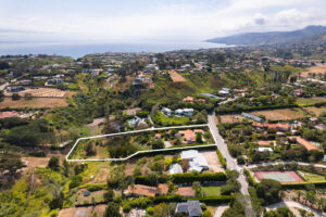 Point Dume Compound with a Beach Key and Guest House