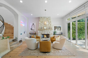 Upgraded Townhome in Central Malibu